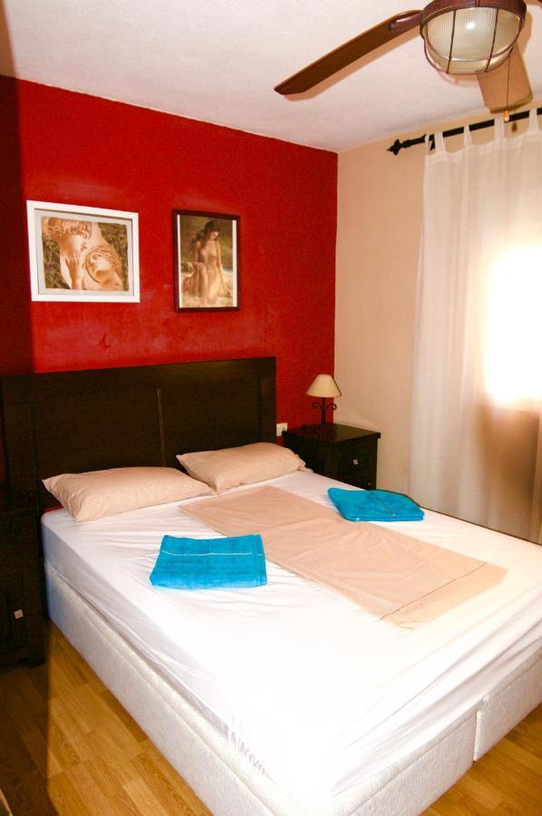 Playa Rosa Valencia Apartment Bagian luar foto